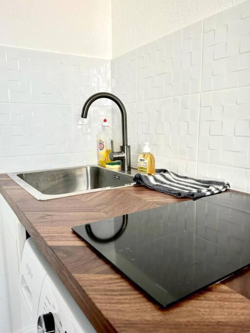 Tres Grand A Deux Pas De La Place De Jaude Puits Artesien Appartement